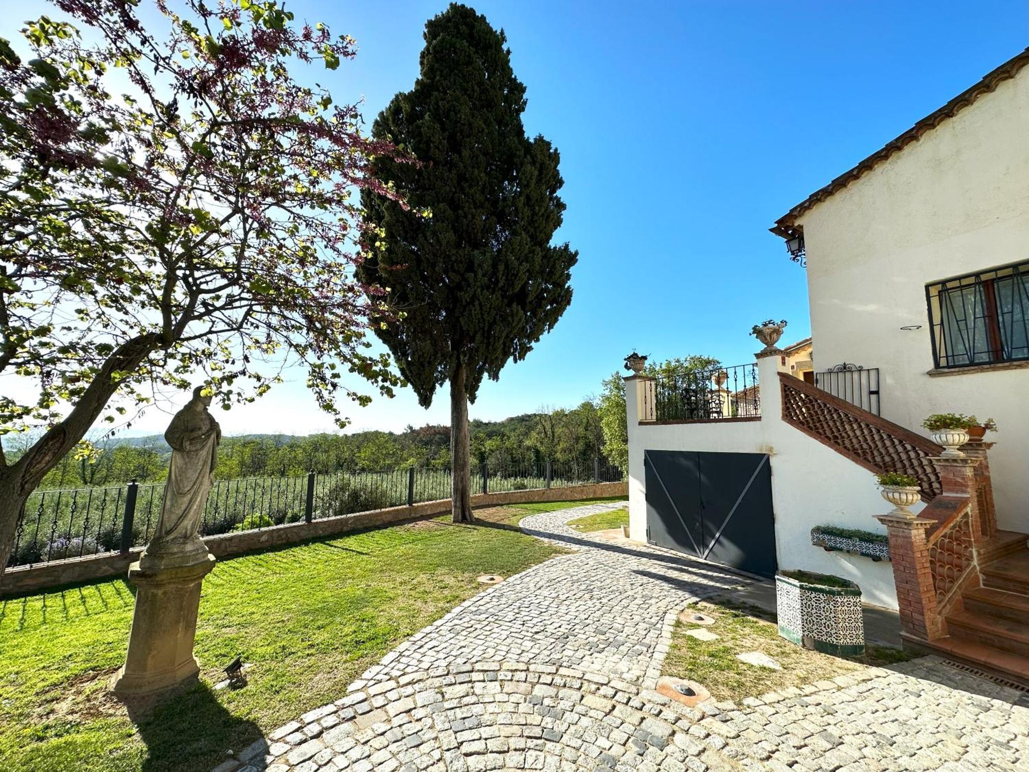 Masia Can Viver - Olive Oil Tourism B&B Bigues I Riells Esterno foto