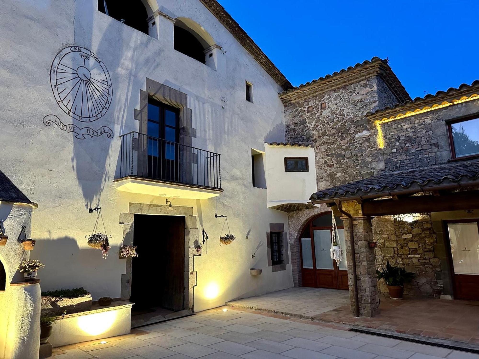 Masia Can Viver - Olive Oil Tourism B&B Bigues I Riells Esterno foto