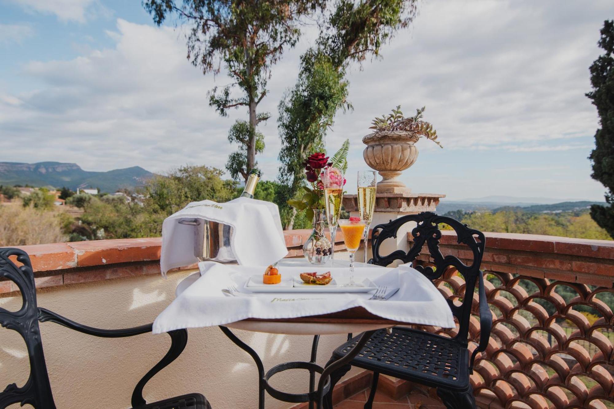 Masia Can Viver - Olive Oil Tourism B&B Bigues I Riells Camera foto